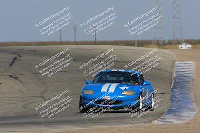 media/Oct-29-2022-CalClub SCCA (Sat) [[e05833b2e9]]/Race Group 3/Qualifying (Outside Grapevine)/